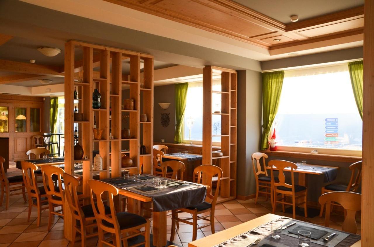 Hotel Villa Argentina 론초네 외부 사진