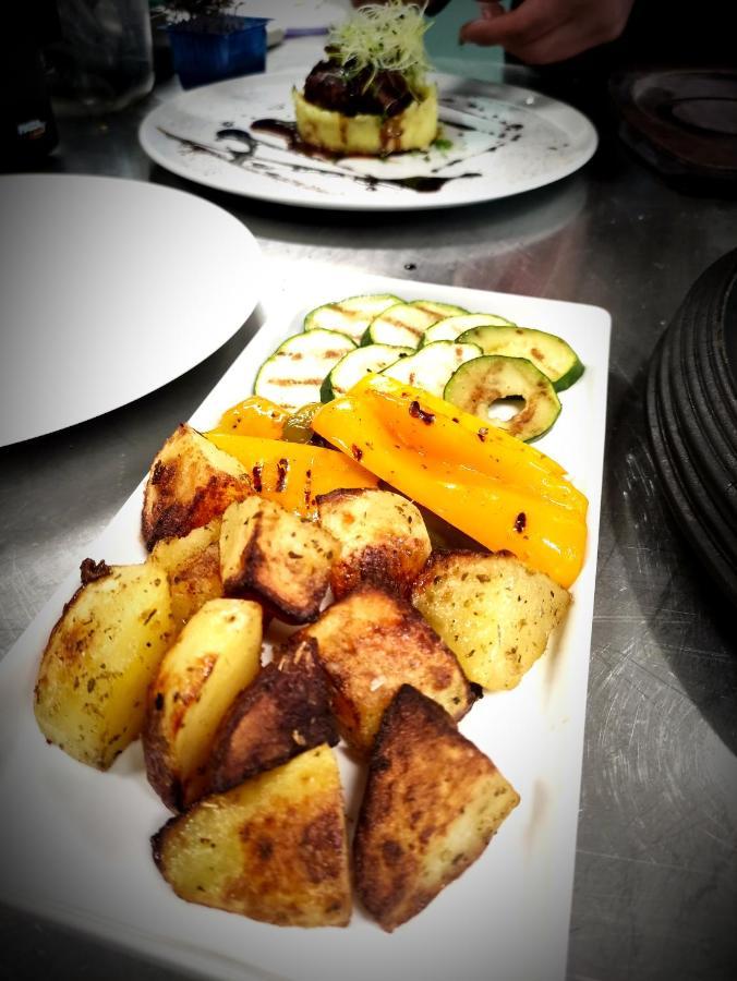 Hotel Villa Argentina 론초네 외부 사진